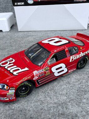 Dale Earnhardt Jr #8 Budweiser 2007 Chevy Monte Carlo SS 1:24 Diecast Action